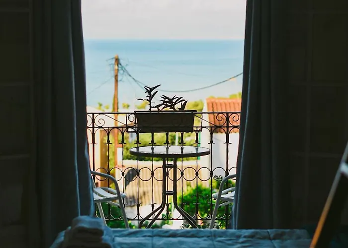 Отель Paradise Sea View Pool