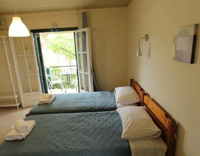 Paradise Sea View Pool Hotel Moraḯtika