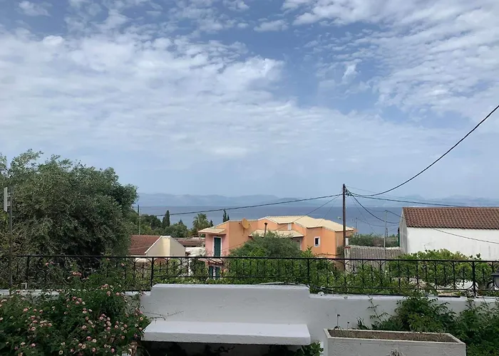 מלון Paradise Sea View Pool *